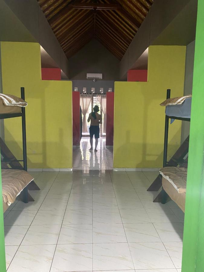 Paca'S Reggae Bar & Hostel Ambat Εξωτερικό φωτογραφία